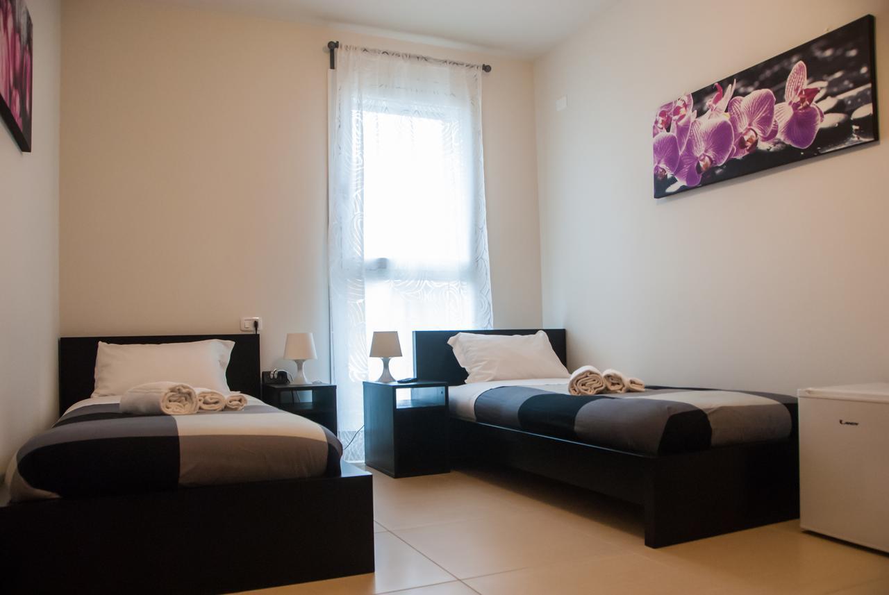 Bed & Breakfast Orio Easy Airport Azzano San Paolo Luaran gambar